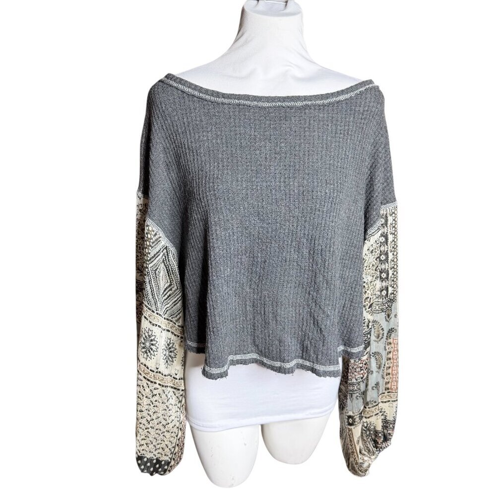 By Together grey floral boho blouse small